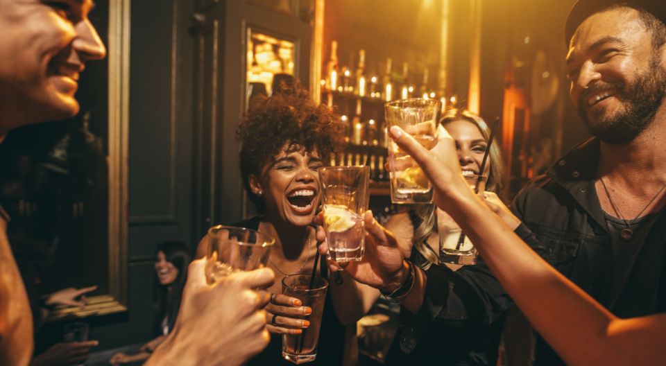 Bamberg: Bar & Club Tour With Free Shots & VIP Entry - Inclusions and Highlights