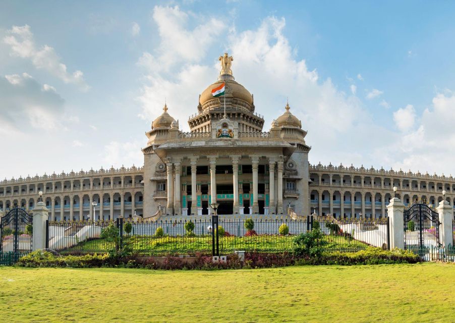Bangalore Walking Tour (2 Hours Guided Walking Tour) - Highlights of the Tour