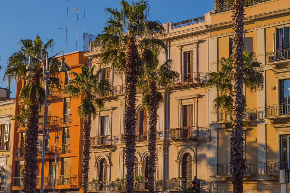 Bari: First Discovery Walk and Reading Walking Tour - Key Experience Highlights