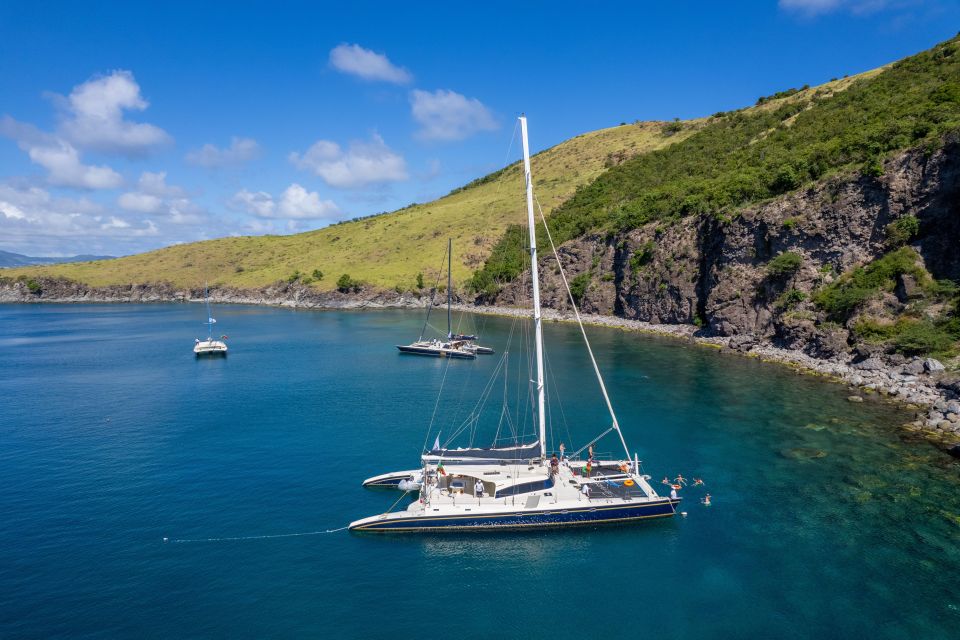 Basseterre: Catamaran Cruise at St. Kitts With Light Lunch - Highlights of the Cruise