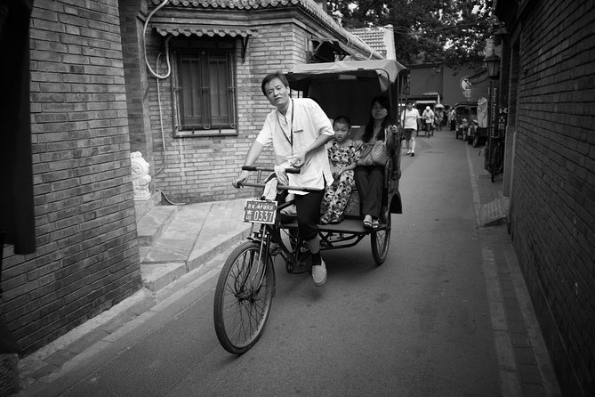 Beijing Old Hutongs Tour by Rickshaw - Itinerary Highlights