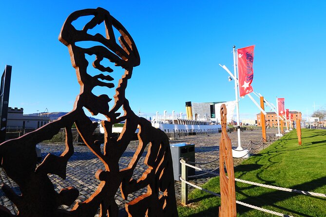 Belfast Titanic Museum and Sighseeing Tour - Meeting Location Details