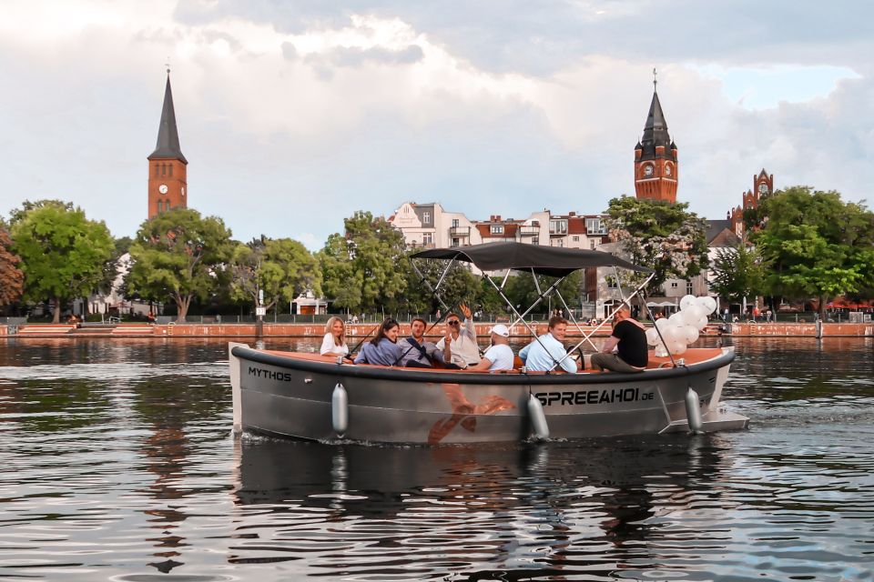 Berlin: Electric Boat Rental for Self-Driving 2 Hrs - Experience Highlights