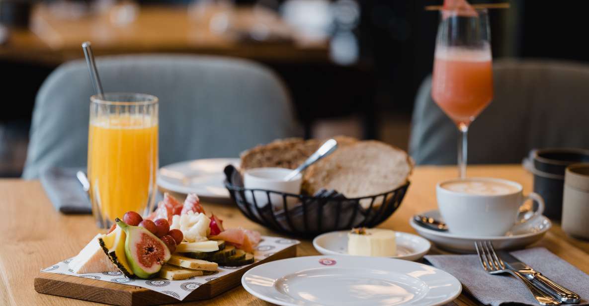 Berlin: Fine Dining Breakfast With Champagne in Schoneberg - Breakfast Details