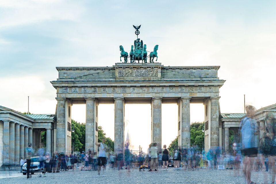 Berlin: Half-Day Private History & Highlights Walking Tour - Tour Highlights and Experience