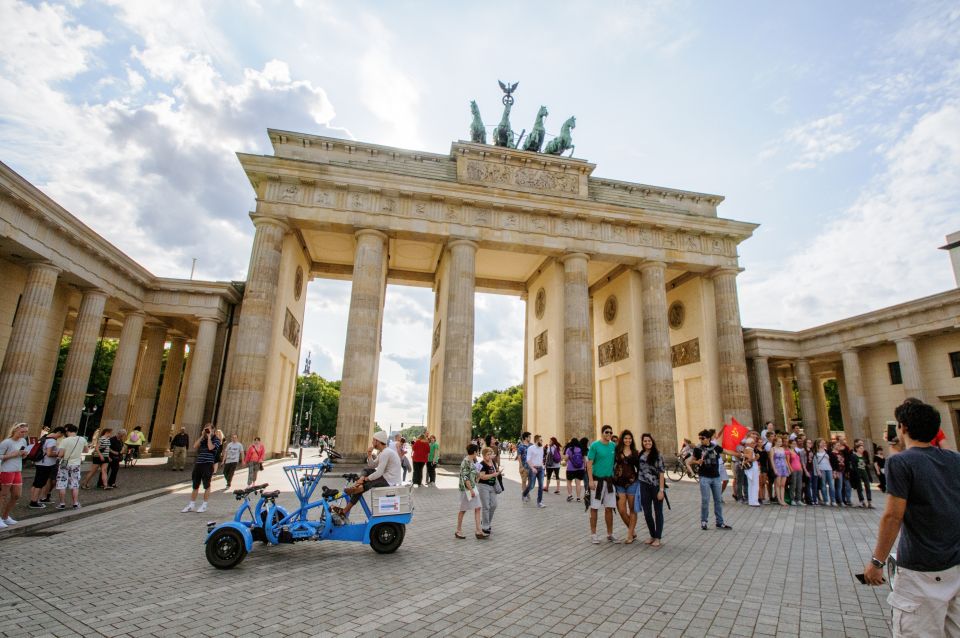 Berlin: Highlights of Berlin Walking Shared or Private Tour - Tour Experience