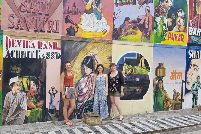 Big Bollywood Studio ART Tour With Meal : From Mumbai - Tour Details
