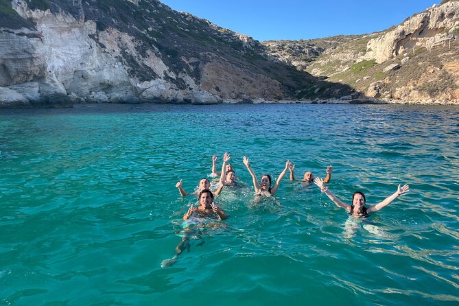 Boat Tour at Devils Saddle: 4 Swim Stops, Snorkeling & Prosecco - Swim Stops Experience