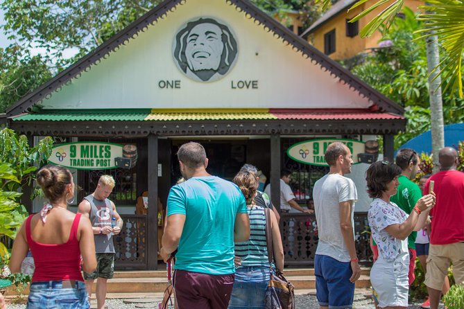 Bob Marley 9 Mile Tour Admission - Meeting Point and Accessibility
