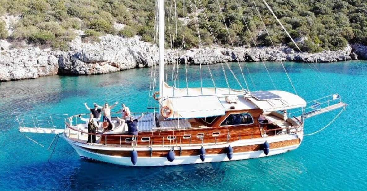 Bodrum: Private Island Boat Tour With Lunch - Experience Highlights