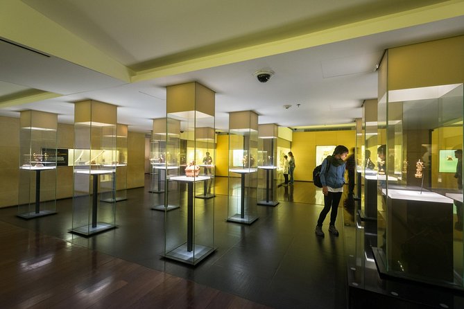 Bogota Tour•Private Car 9H•Fruit Monserrate OldTown Coffee Museum - Inclusions and Benefits