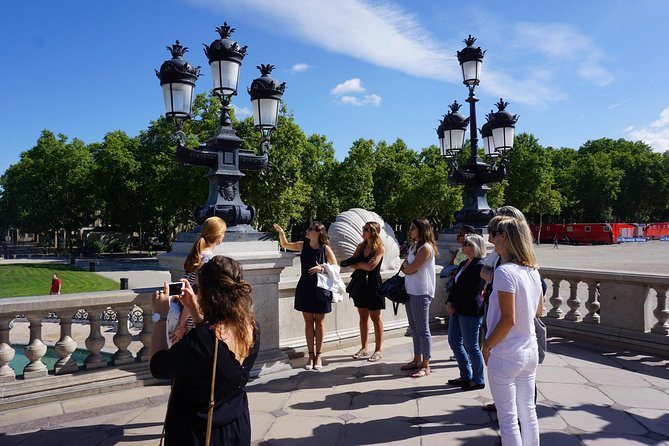 Bordeaux City Wine & Cultural Guided Walking Tour With 4 Tastings - Itinerary Highlights