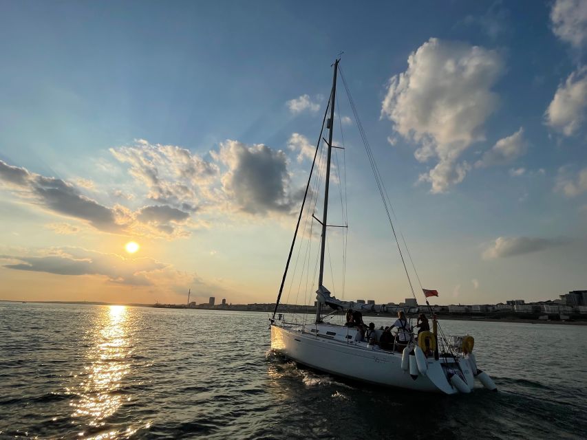 Brighton: Sunset Sailing Cruise With a Glass of Wine - What to Expect