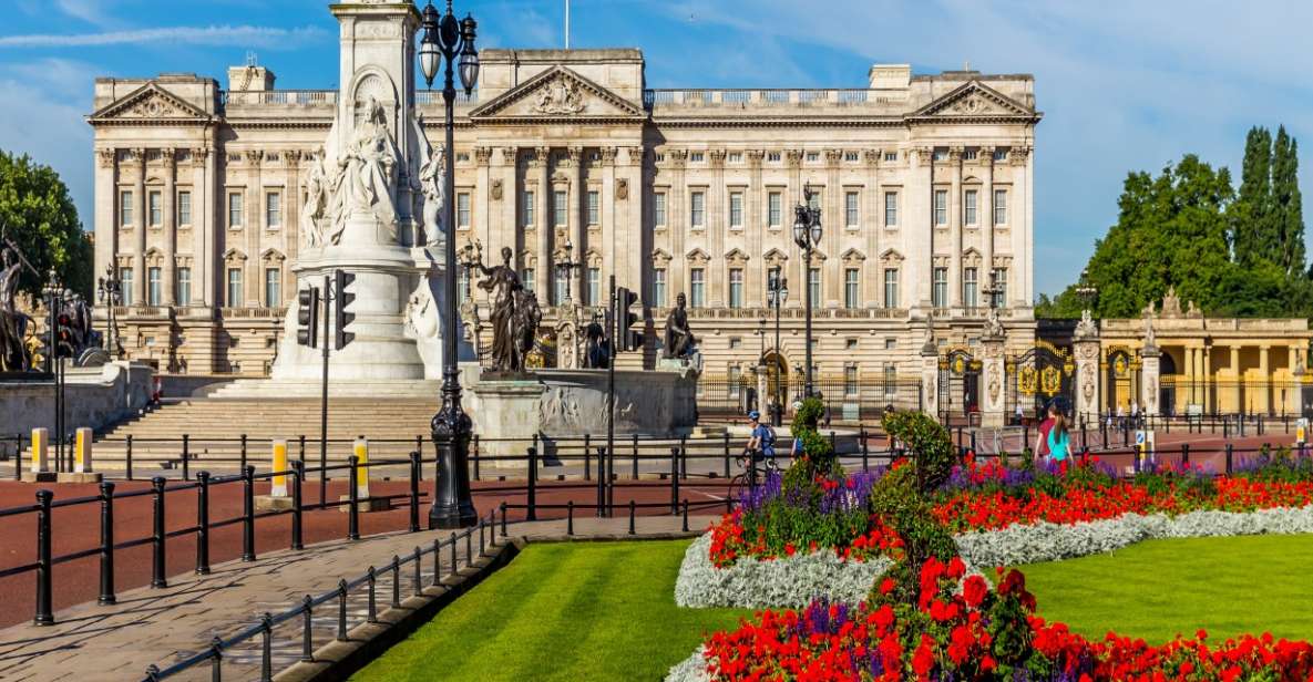 Buckingham Palace Exterior and Royal History Private Tour - Highlights of the Experience