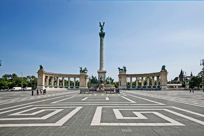 Budapest E-bike Tour - Meeting and Pickup