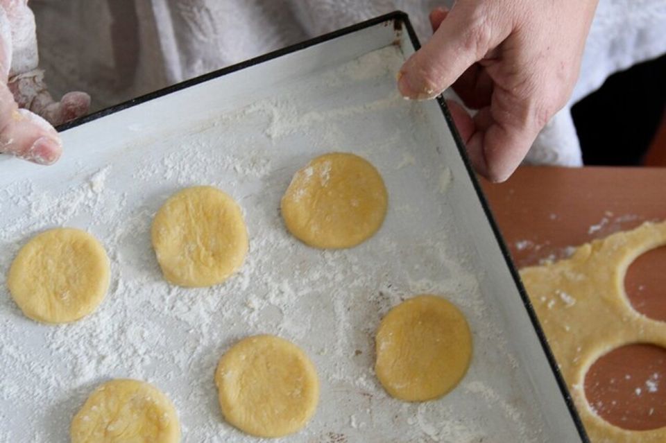 Buenos Aires: Empanadas and Alfajores Cooking Experience - Pricing and Booking Information