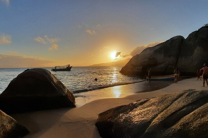 Caçãо Beach Sunset With Photos Included by Zimbros Ecotour - Tour Highlights and Activities