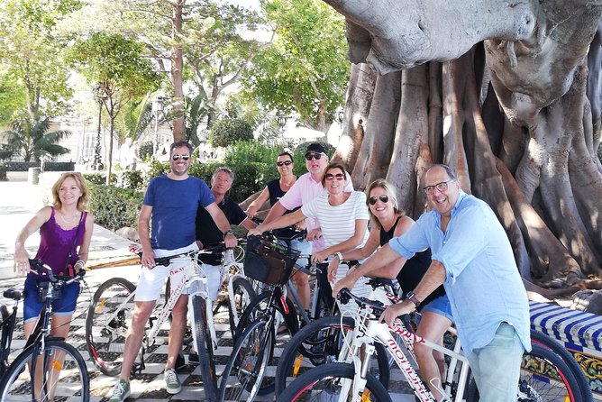 Cádiz 2:45h Bike Tour - Included in the Tour