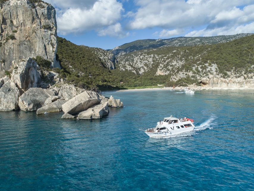 Cala Gonone: Gulf of Orosei Cruise With Swimming & Aperitif - Detailed Itinerary