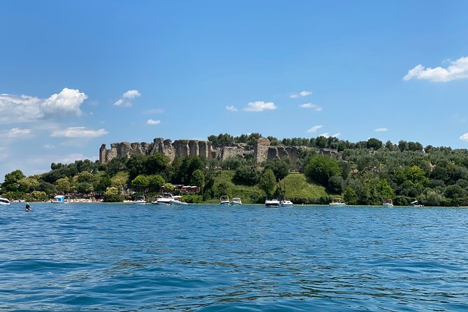 Castles Boat Tour With Bardolino Wine Tasting and Nibbles - Highlights of the Itinerary