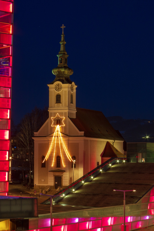 Christmas Tales of Linz – Private Walking Tour - Itinerary Highlights