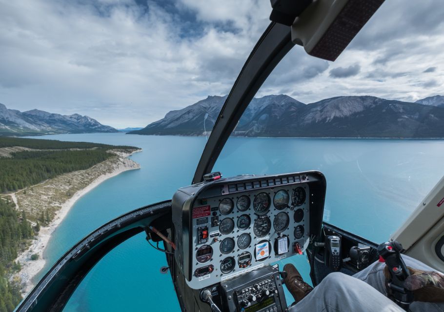 Clearwater County: Canadian Rockies Scenic Helicopter Tour - Panoramic Views