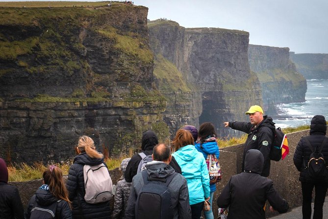 Cliffs Of Moher Tour In Spanish - Inclusions and Amenities