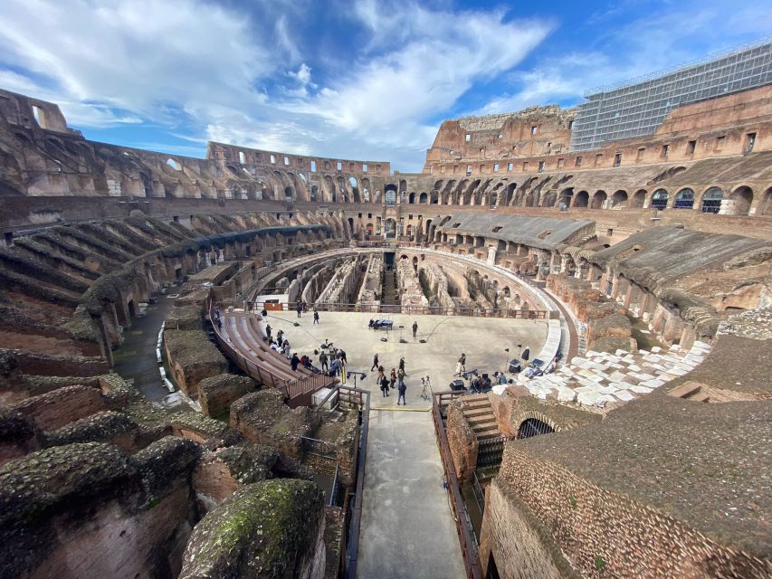 Colosseum Express Tour With Penoramic Bus Tour in Rome City - Experiencing the Panoramic Bus Tour