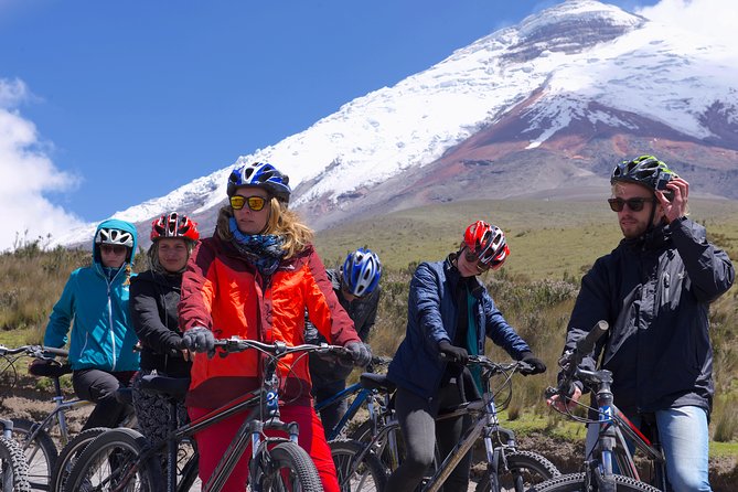 Cotopaxi Hike and Bike - Itinerary and Meeting Details