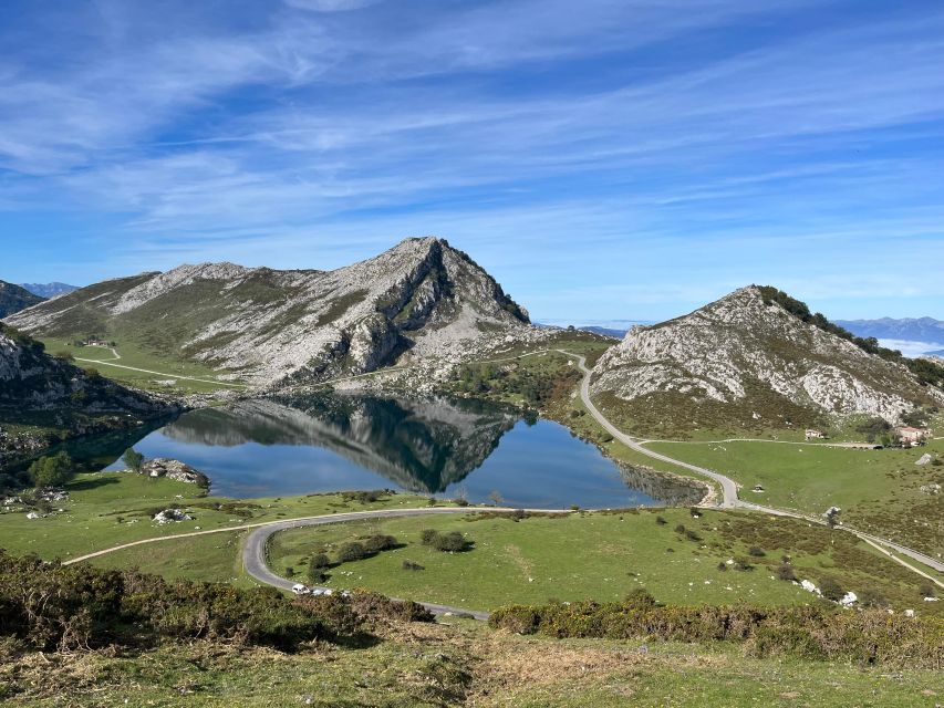 Covadonga and Lakes and Occidental Coast Private Tour - Itinerary Highlights