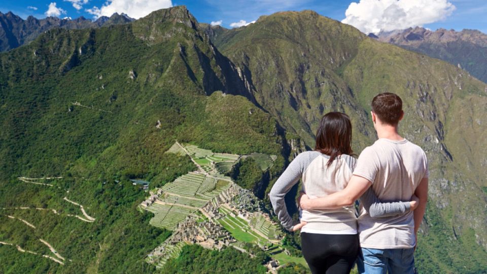 Cusco: Machu Picchu Tour 1 Day and Huayna Picchu Mountain - Itinerary