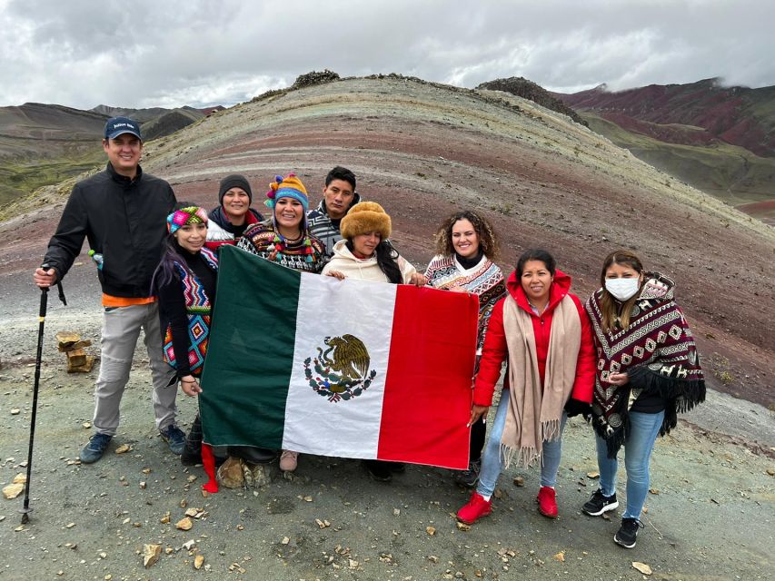 Cusco: Palccoyo Mountain Day Trip With Breakfast and Lunch - Highlights of the Experience