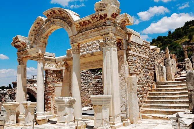 Daily Ephesus & Virgin Mary House Tour From Izmir - Meeting and Pickup
