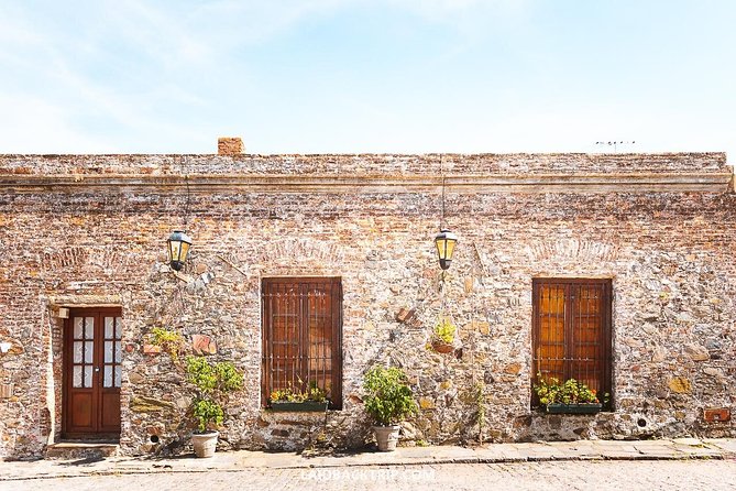 Day Trip to Colonia From Montevideo - Must-See Attractions