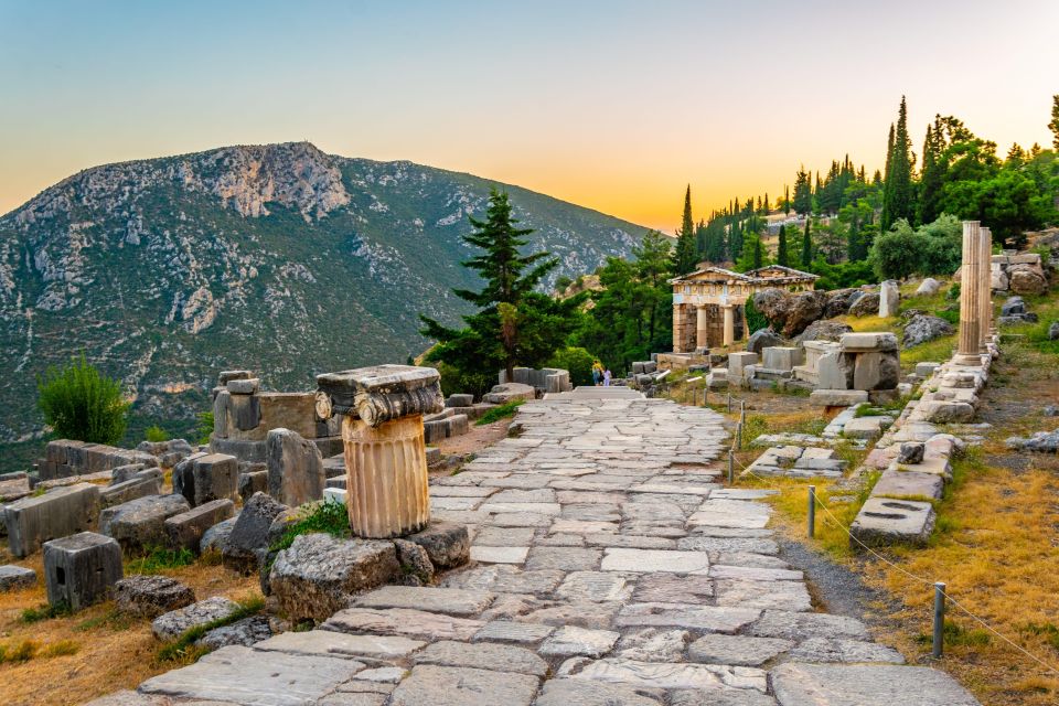 Delphi In 8-H Brilliant Private Shore Excursion - Itinerary Highlights