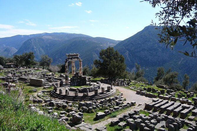 Delphi Private Tour: Navel of Earth, Apollo Temple, Oracle - Transportation and Pickup Process