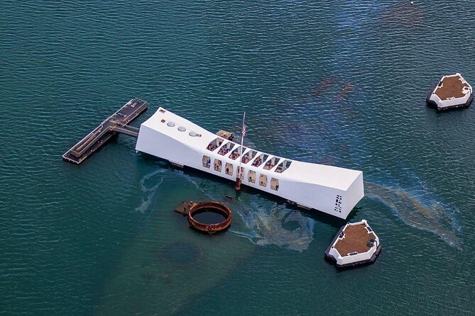 Deluxe Pearl Harbor USS Arizona Memorial and Honolulu City Tour - Inclusions and Amenities