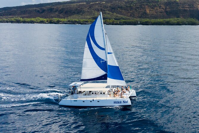 Deluxe Sail & Snorkel to the Captain Cook Monument - Snorkeling Experience