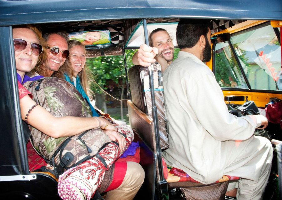 Discover Varanasi on Tuk Tuk (2 Hours Guided Tour) - Highlights of the Experience