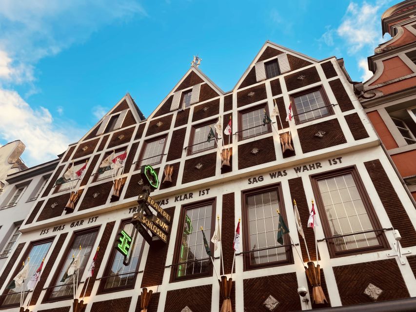 Düsseldorf: Altbier-Safari Beer Walking Tour - Activity Highlights