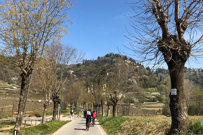 E-Bike Tour Bergamo - Meeting and Pickup