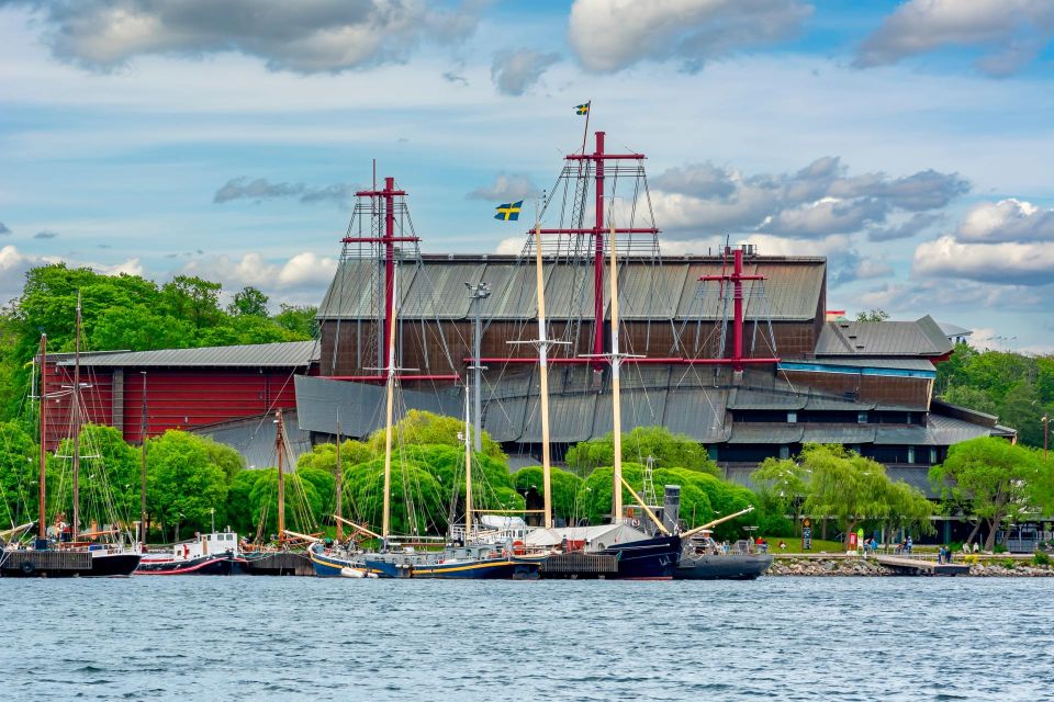 Eco Bike Tour of Stockholm Old Town, Djurgarden, Nature - Experience and Highlights