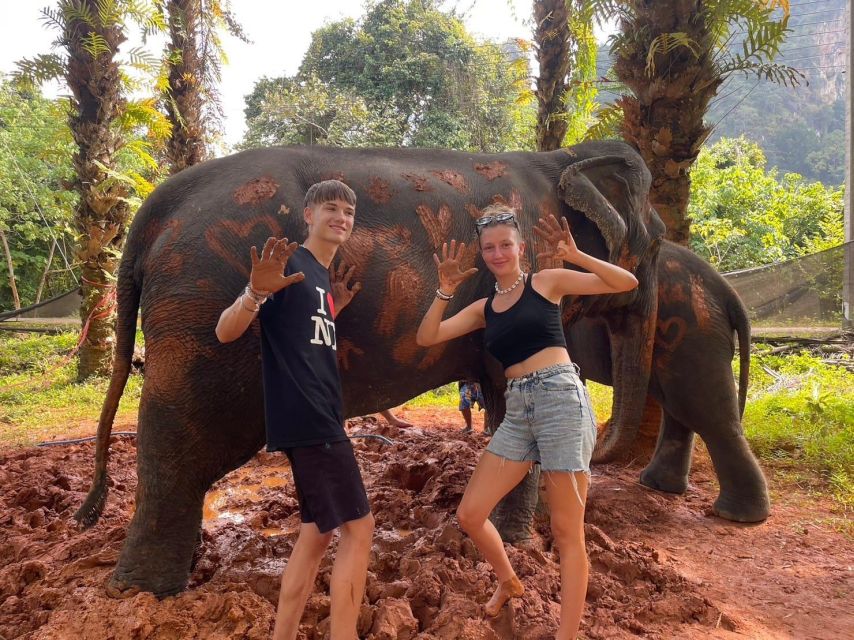 Enjoy Elephant Bathing and Herb With Elephant - Duration and Schedule