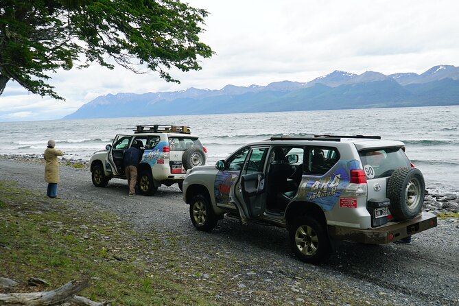 Escondido Lake and Fagnano Lake 4x4 off Road Tour With Lunch - Experience Highlights