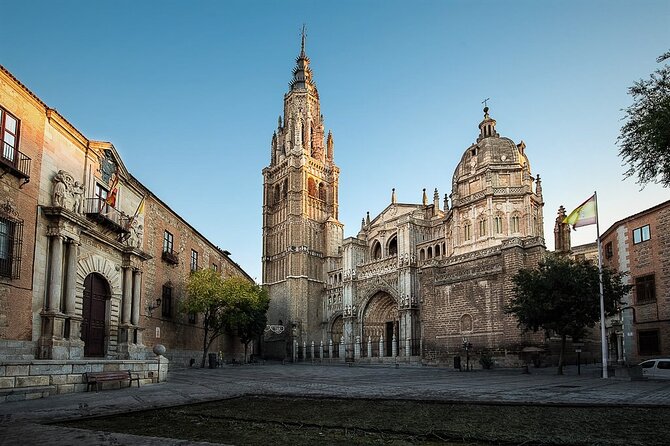 Essence of Toledo: Private Tour With a Local Archaeologist - Meeting and Pickup