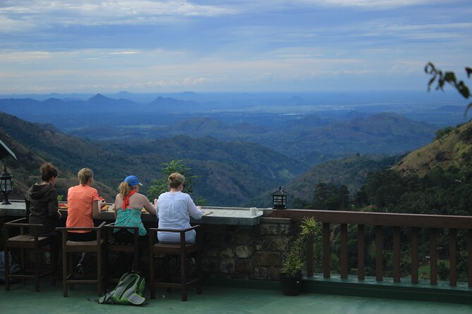 Exclusive Guided Tour of 10 Days With a Licensed Chauffeur Guide - Attractions Included