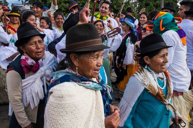 Explore Old Town Quito: Sightseeing, Food, Culture Small Group Walking Tour - Booking Information