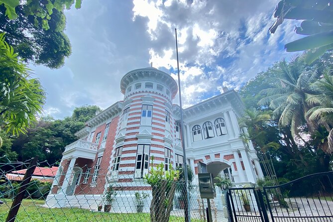 Exploring Singapore's Forgotten Hills - Schedule and Start Time