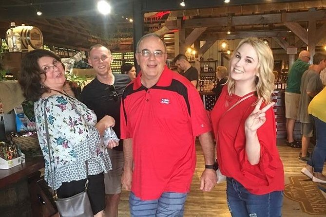 Famous Moonshine & Wine Tour From Pigeon Forge - Itinerary Highlights