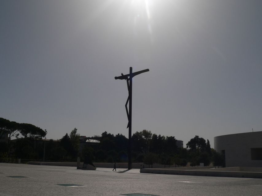 Fatima Sanctuary and Little Shepherds Village, 5H Tour - Booking Information